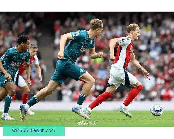 克里斯·梅法姆在英超赛季中表现亮眼,助力球队争夺冠军荣耀 克里斯·梅法姆在英超赛季中表现亮眼,助力球队争夺冠军荣耀