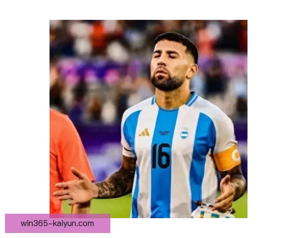 奥塔门迪经验价值持续提升，助力球队防线稳固与战术执行。